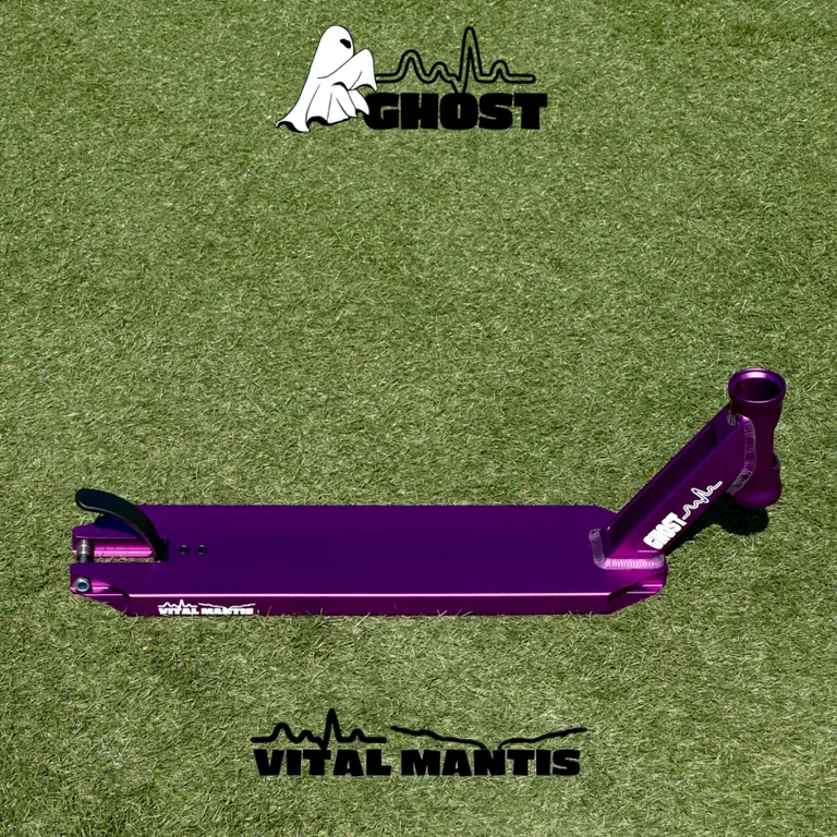 VITAL MANTIS GHOST デッキ（公式Instagram掲載画像）